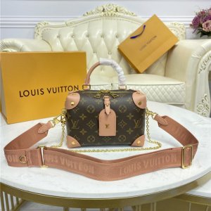 Louis Vuitton Petite Malle Souple Peach