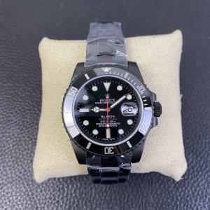 Rolex Submariner “Green Hulk” 40 Series, Collector’s Edition in Black and Green