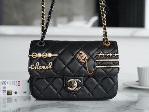 Chanel HANDBAG black