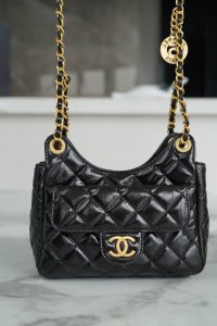 CHANEL HANDBAG black