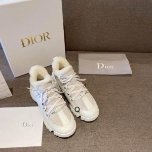 Dior low cut Women Ts Dior 110901 sz35-40LL