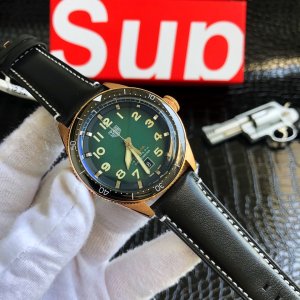 TAG Heuer Autavia Series Wristwatch