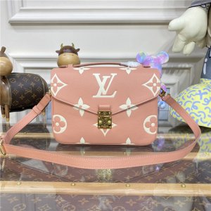 Louis Vuitton Pochette Metis Replica Rose Trianon