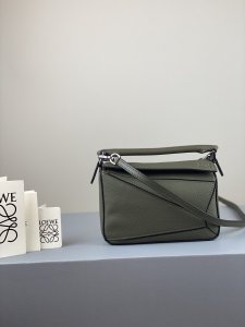 LOEWE HANDBAG Light Green