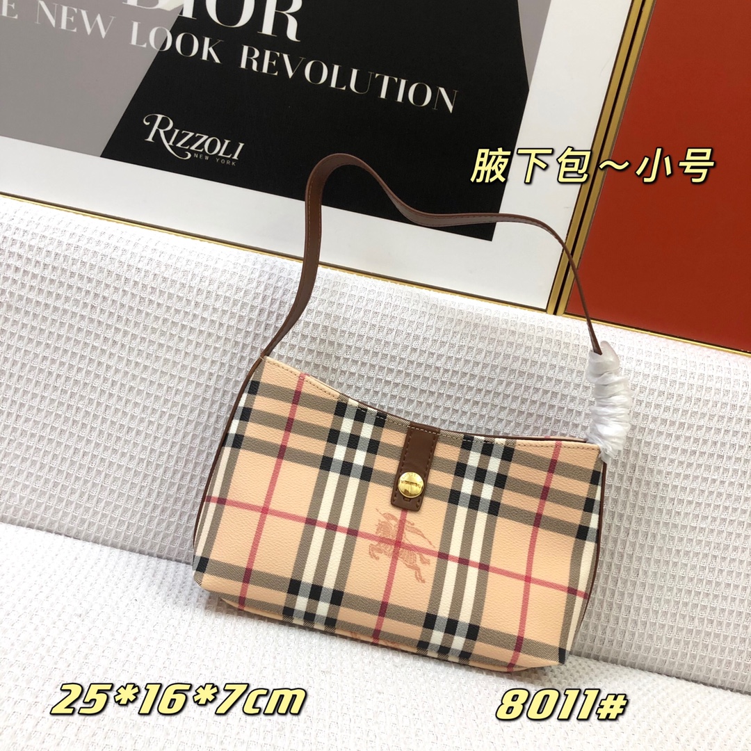 BURBERRY HANDBAG Monogram