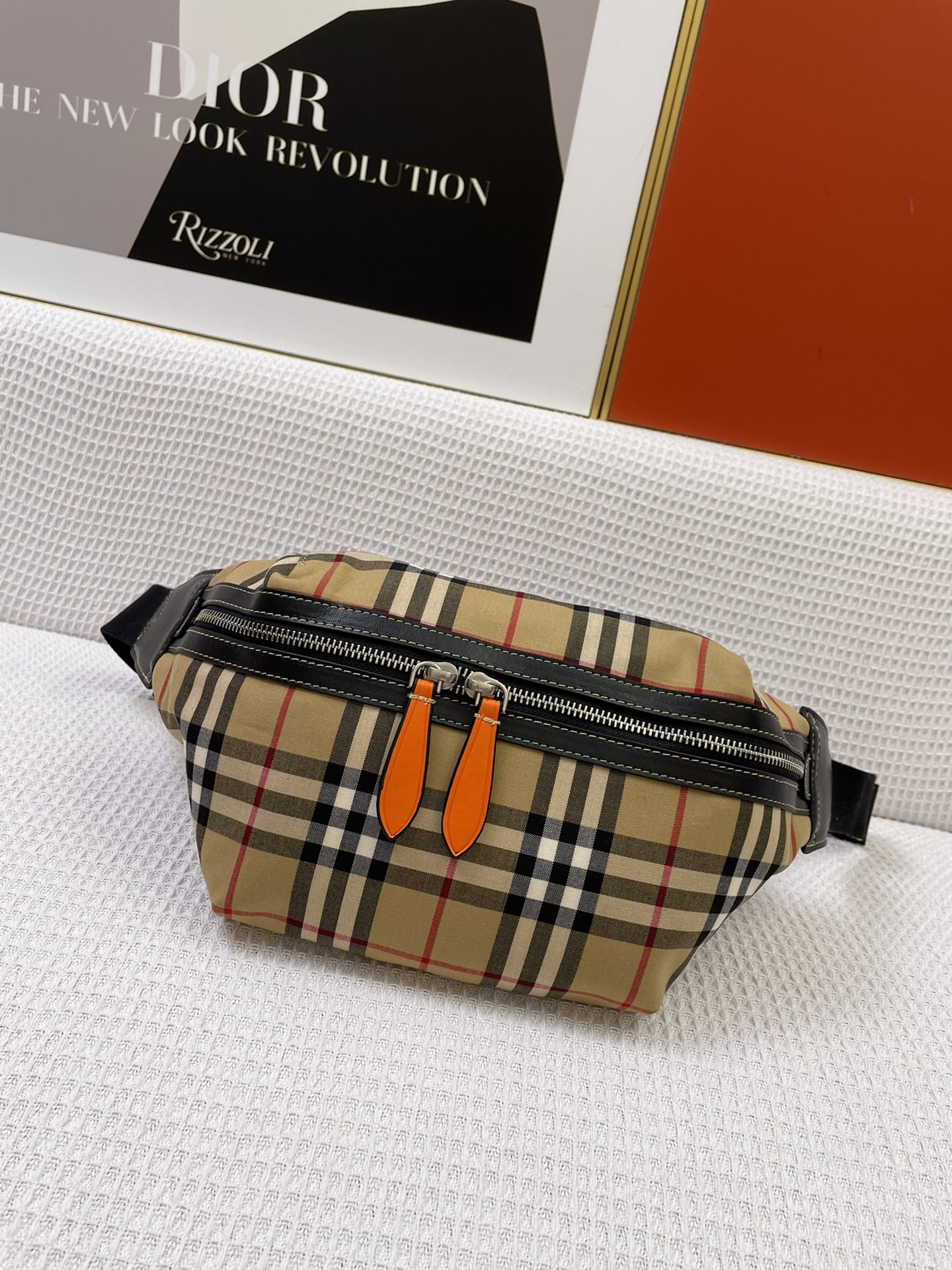 BURBERRY HANDBAG Monogram