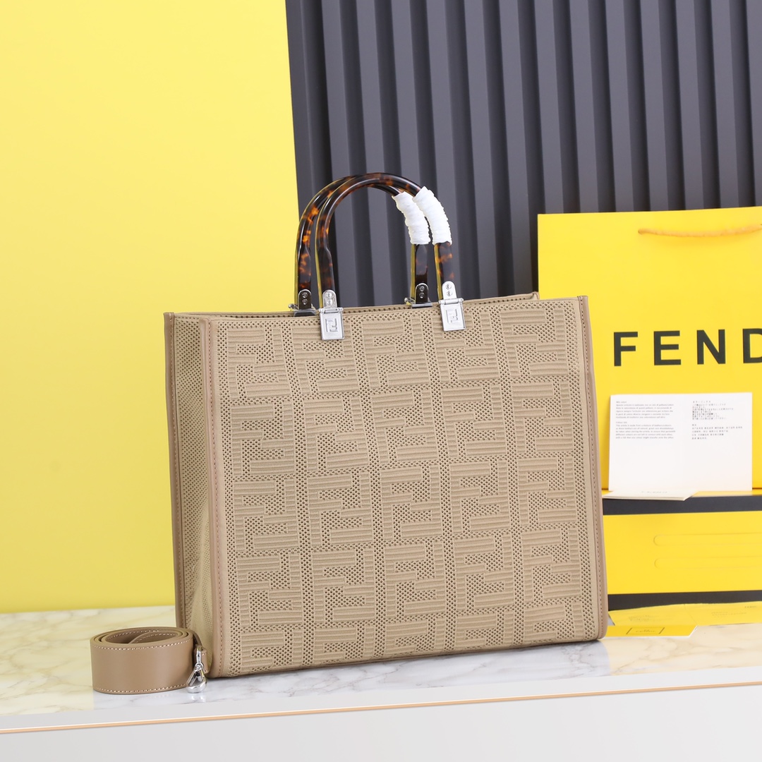 FENDI HANDBAG khaki