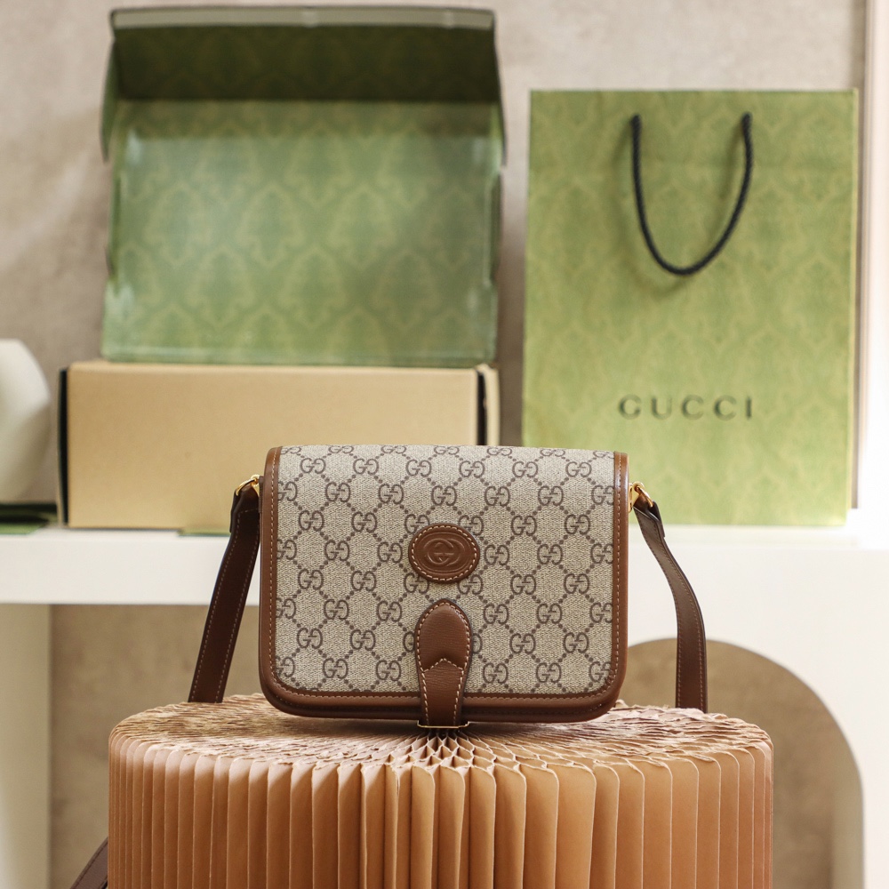 GUCCI MINI CROSSBODY BAG WITH INTERLOCKING