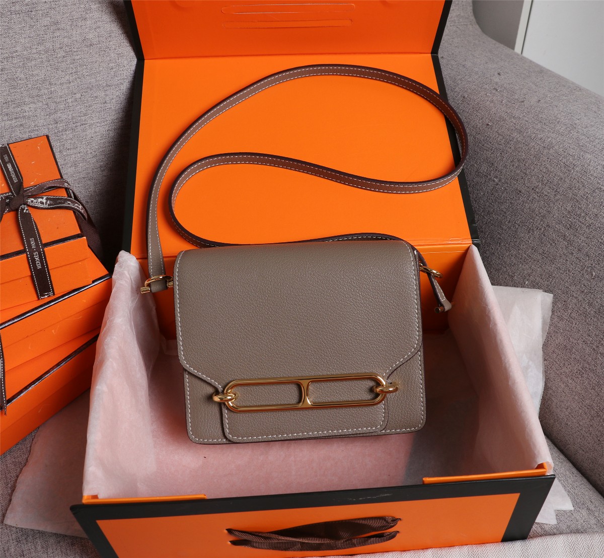 HERMES HANDBAG gray