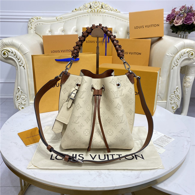 Louis Vuitton Muria Bucket Bag Cream