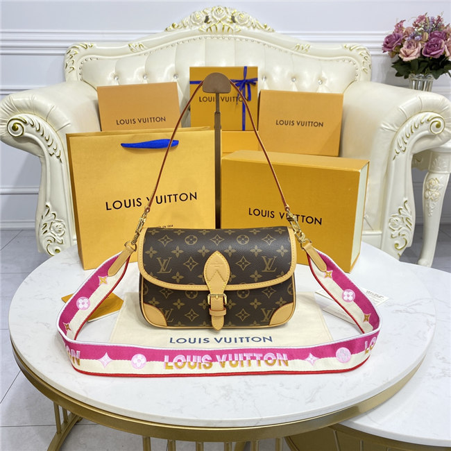 Louis Vuitton Diane Fuchsia