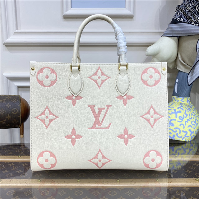 Louis Vuitton OnTheGo MM Creme/Rose Trianon