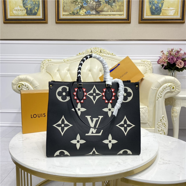 Louis Vuitton Crafty OnTheGo Bag GM Black