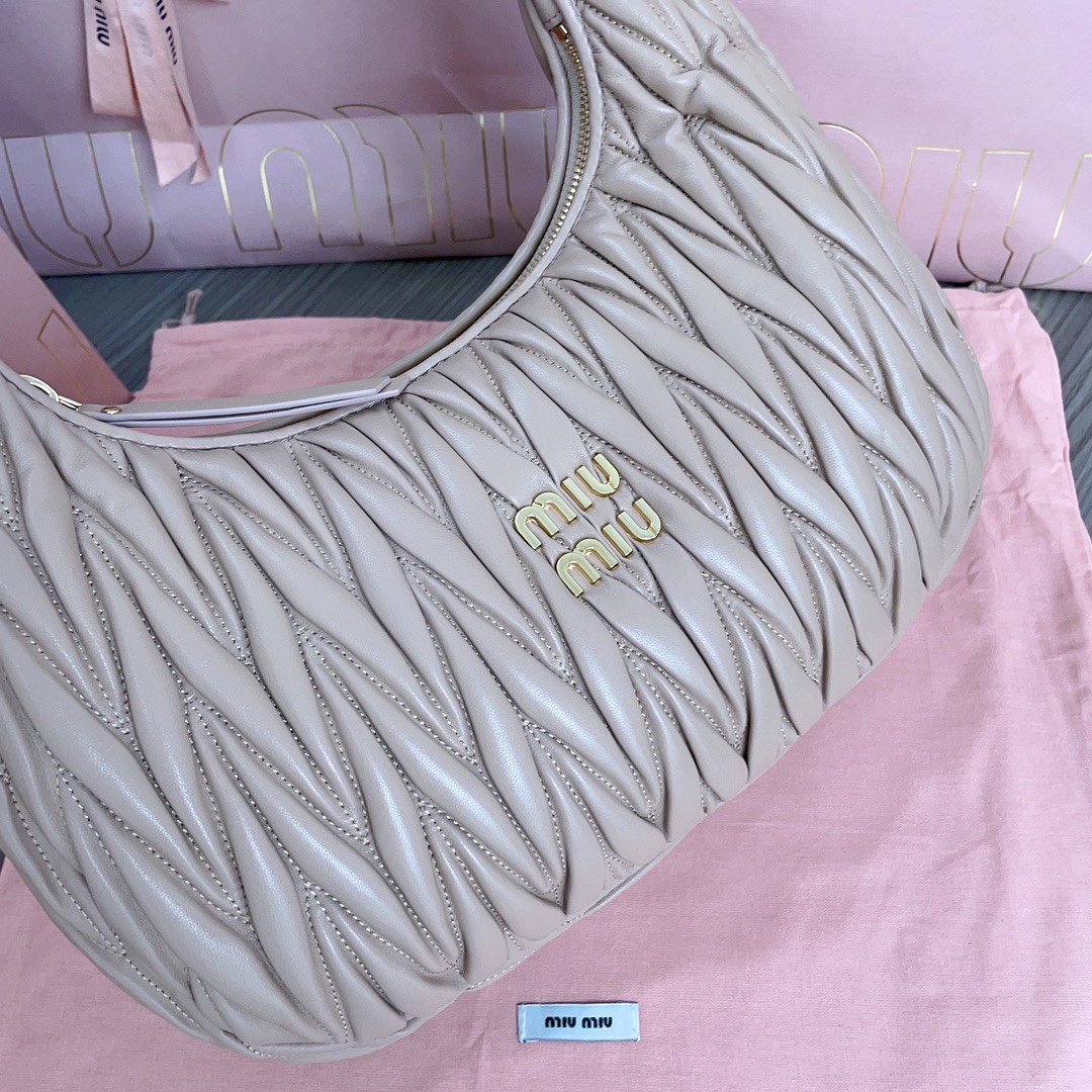 MIU MIU HANDBAG Apricot