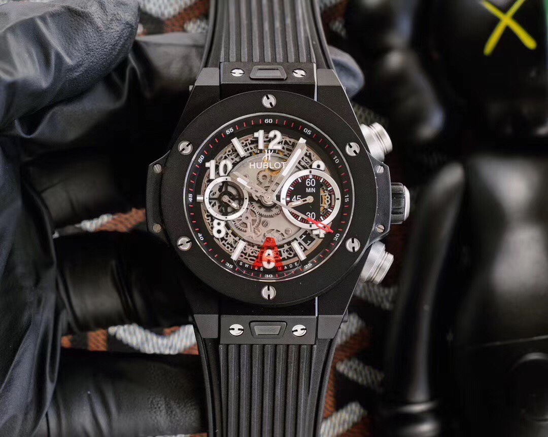 Hublot BIG BANG series 411.NM.1170.RX wristwatch