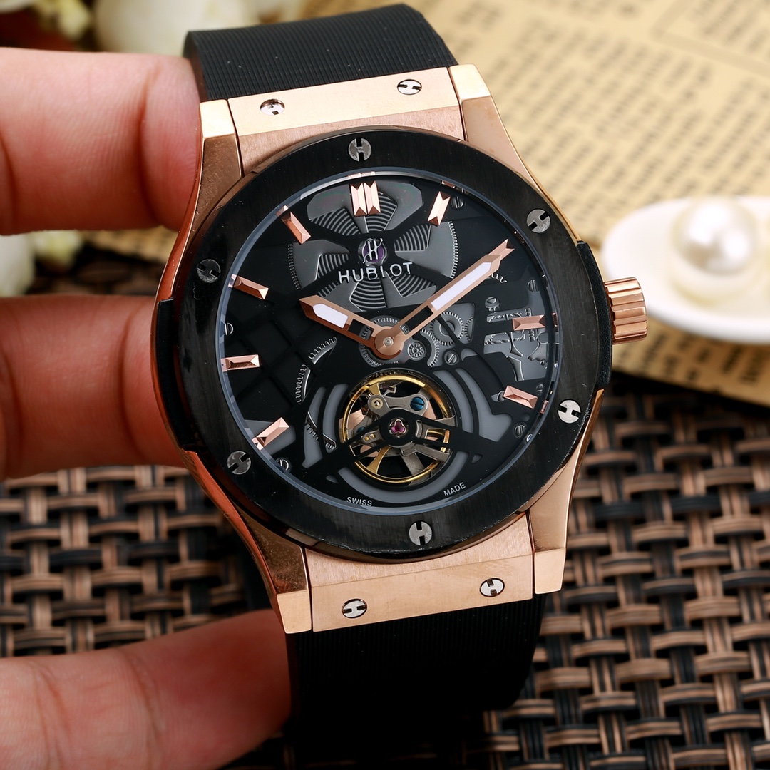 Hublot Men’s Mechanical Wristwatch