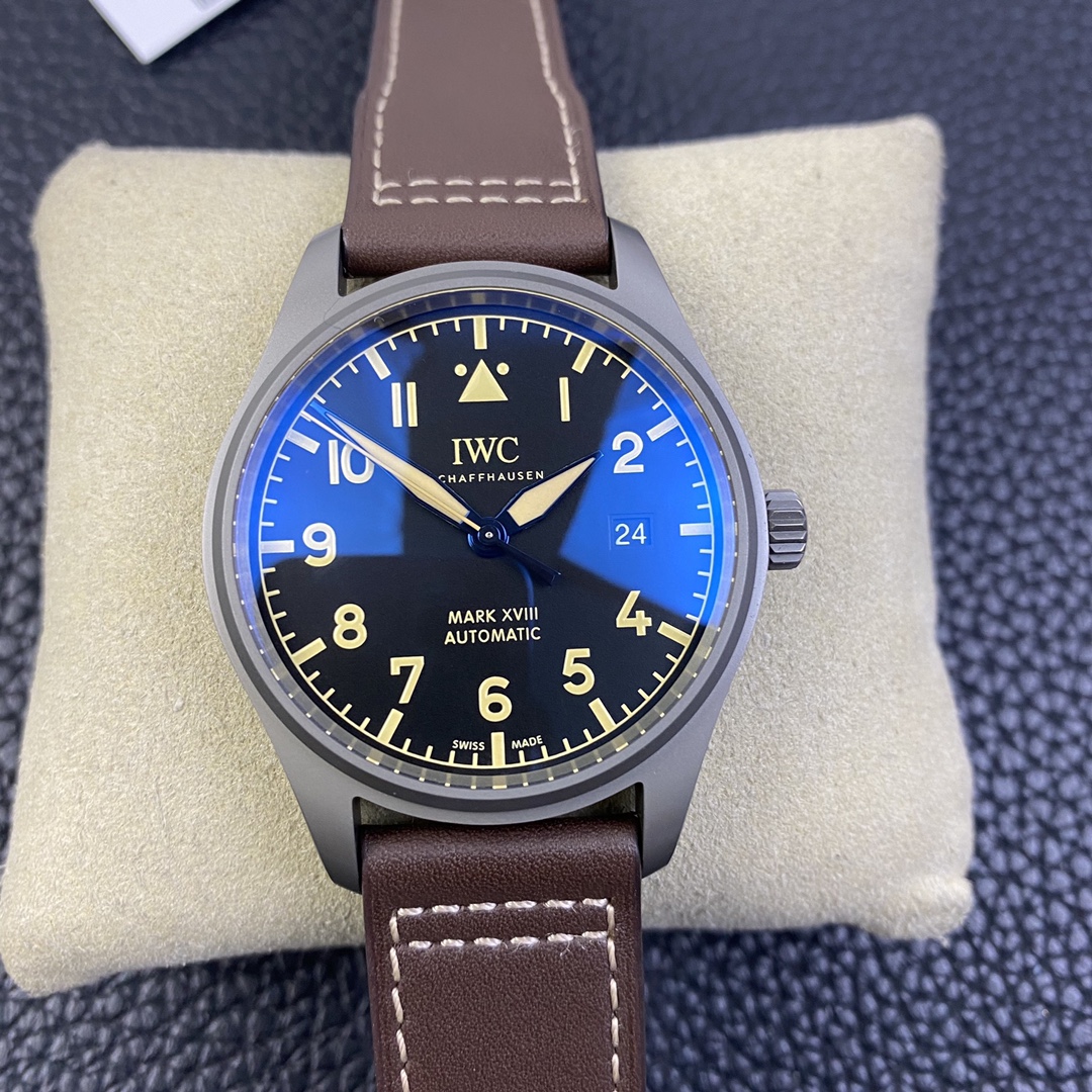 World Pilot 40 Series IW327006 Watch