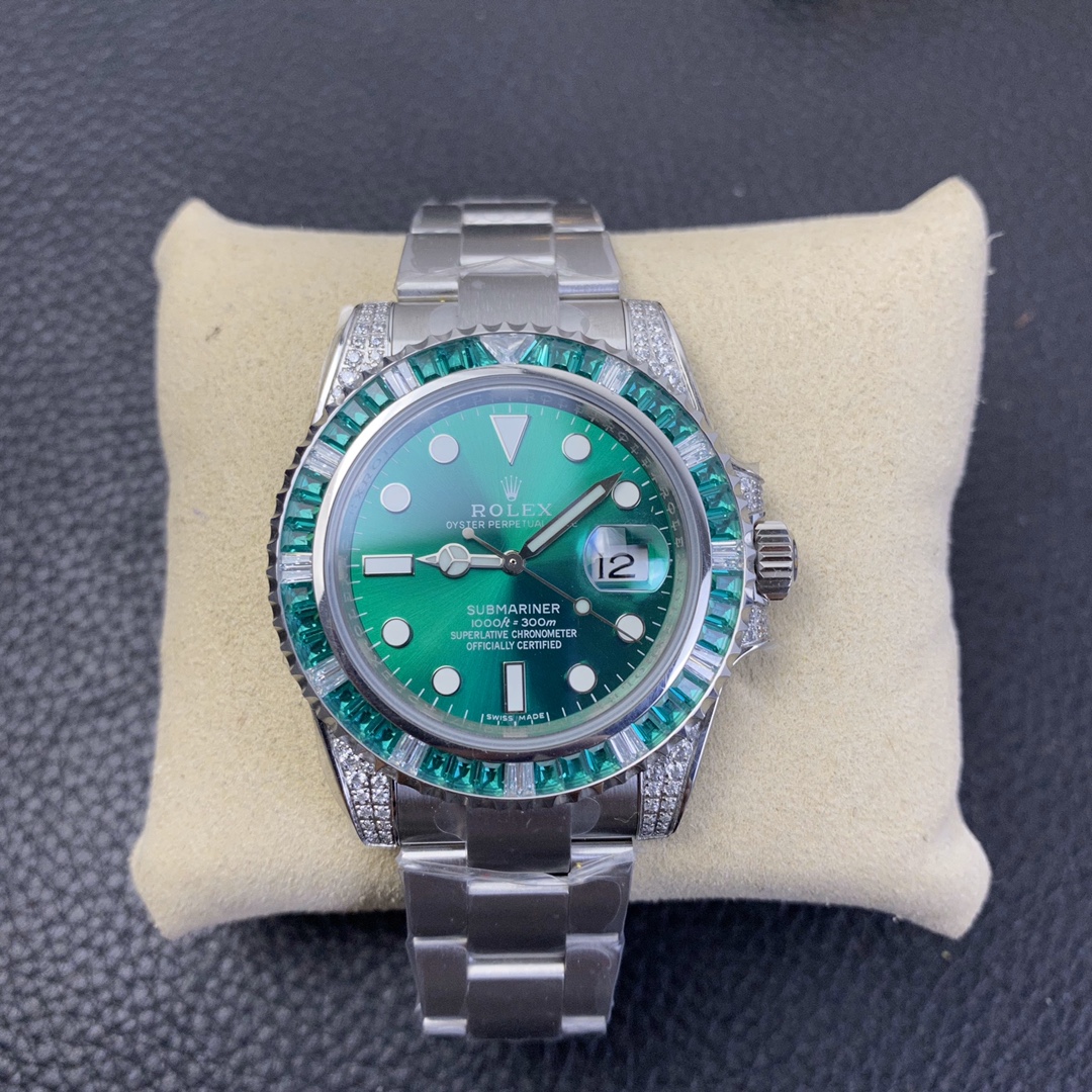 Rolex Submariner Series, Custom High-End Edition with Diamond Setting