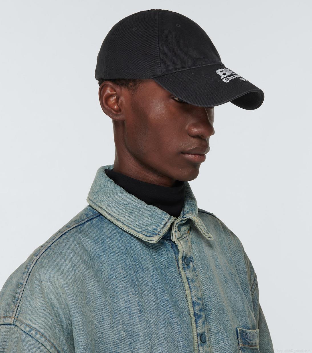 BalenciagaBB baseball cap