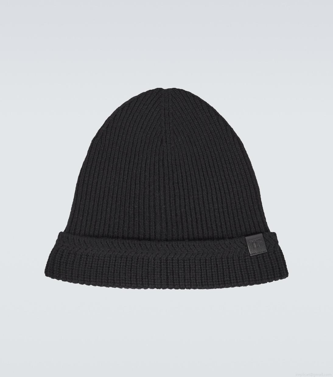 Tom FordRibbed-knit wool and cashmere beanie