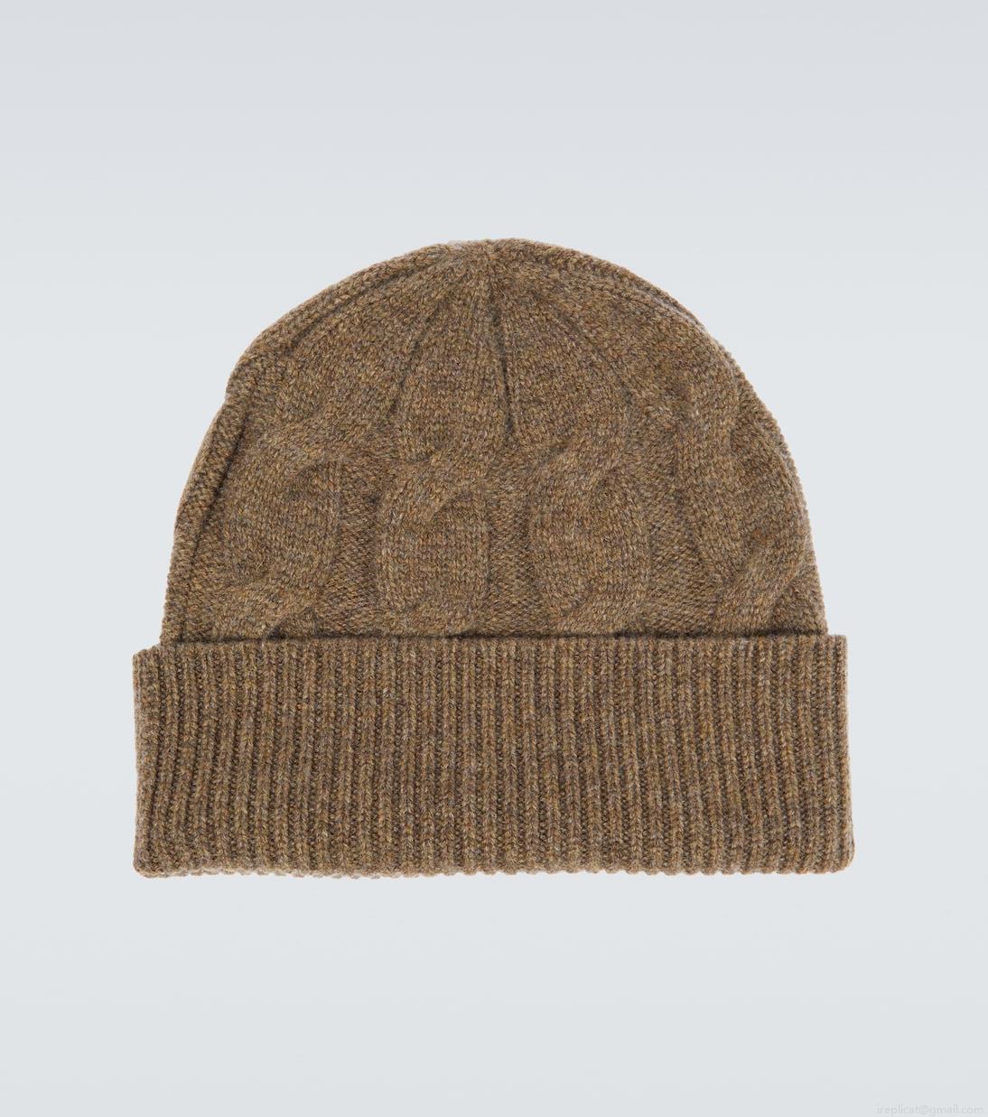 Le KashaAbobo cable-knit cashmere beanie