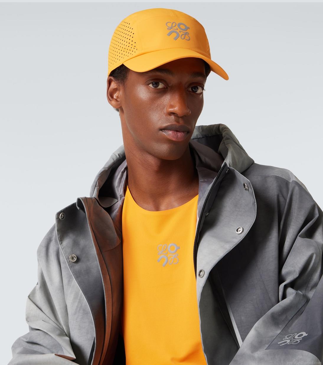 Loewex On logo baseball cap