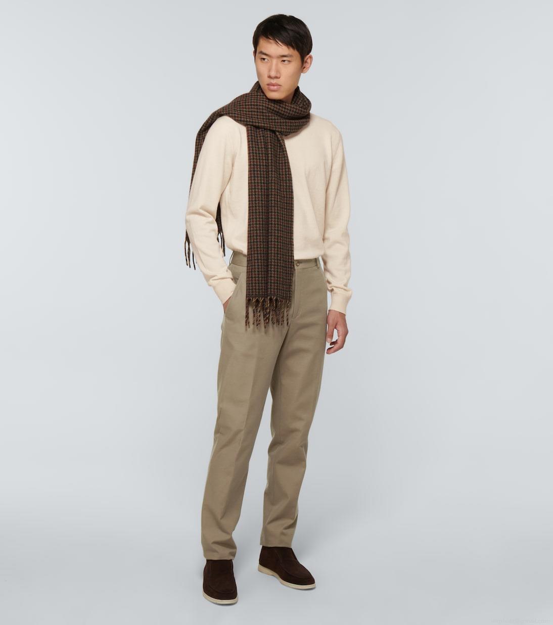 Loro PianaHoundstooth cashmere scarf