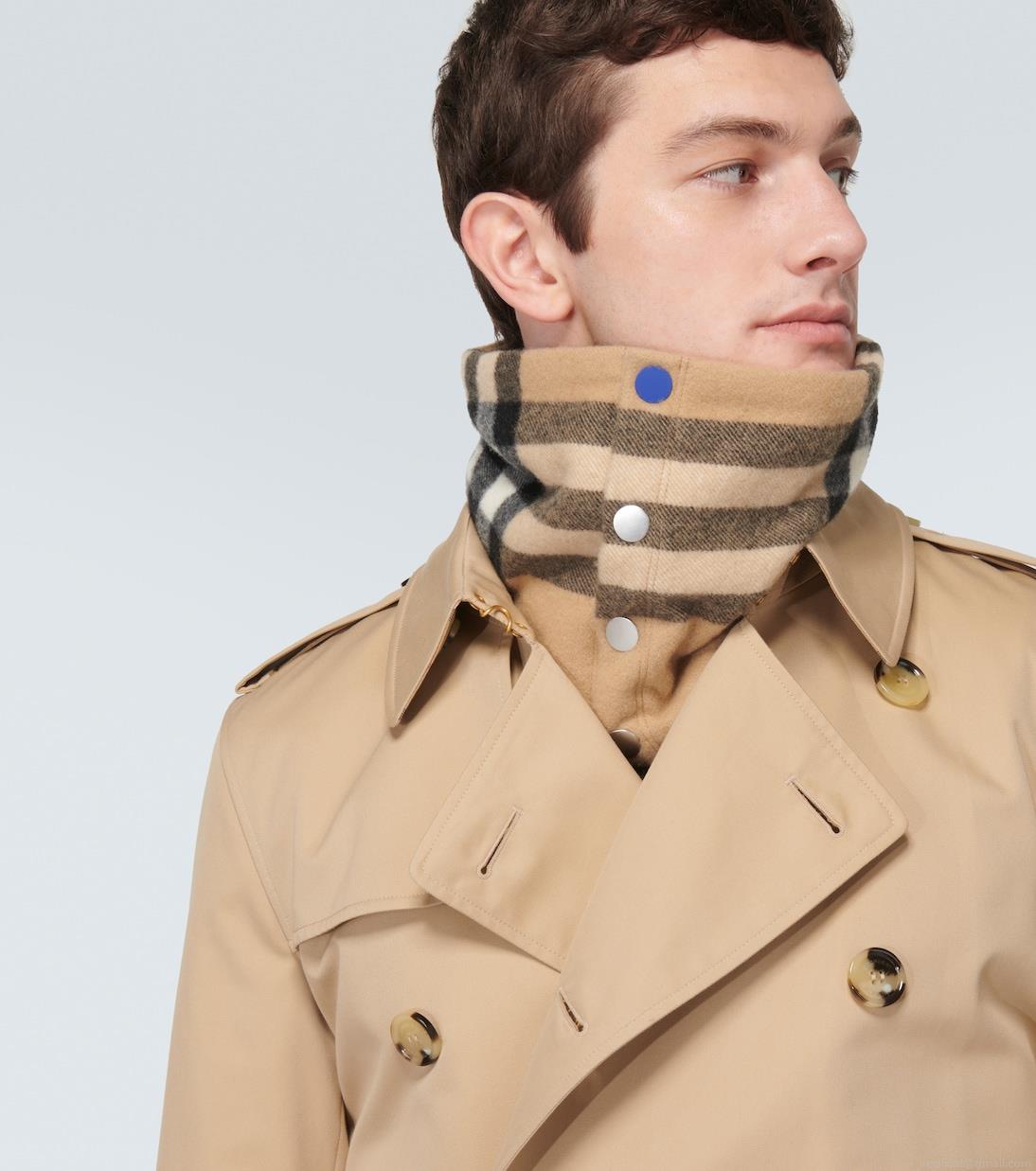 BurberryBurberry Check cashmere scarf