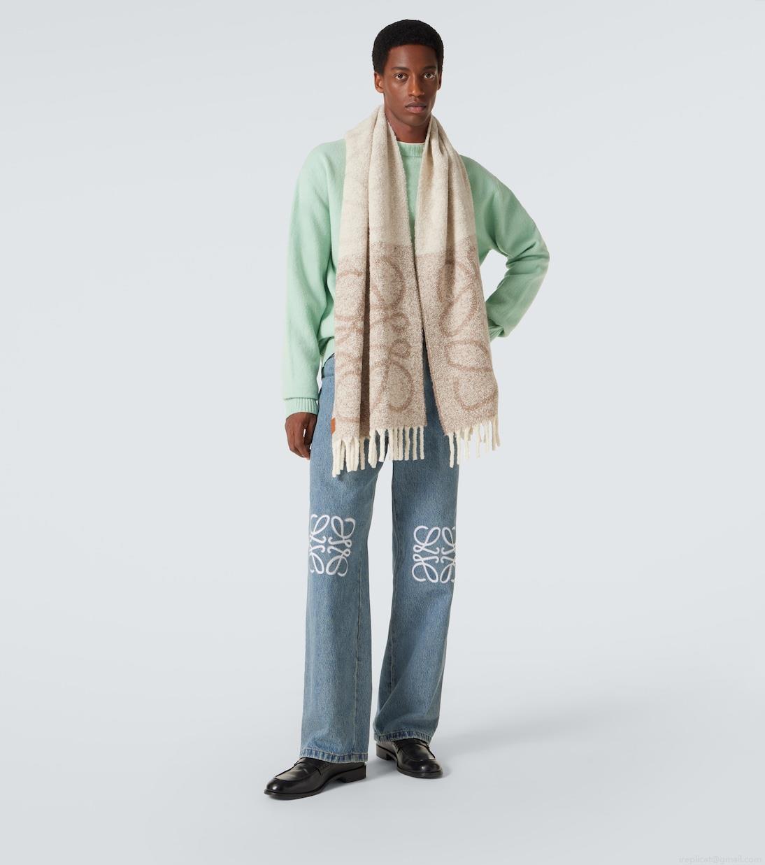 LoeweAnagram alpaca-blend bouclé scarf