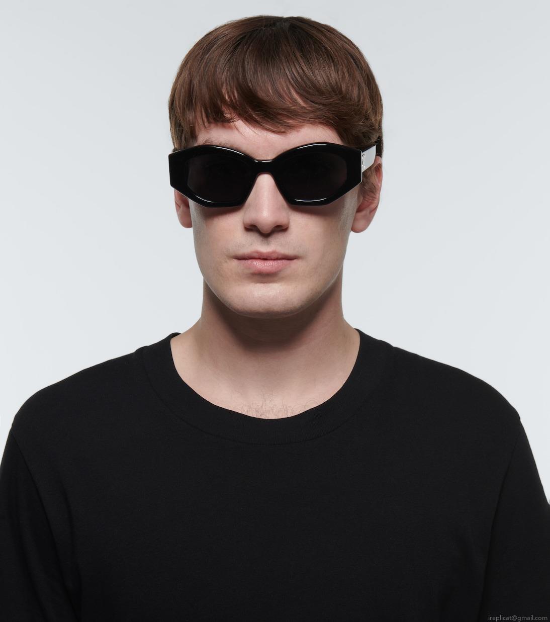 Celine EyewearOval sunglasses