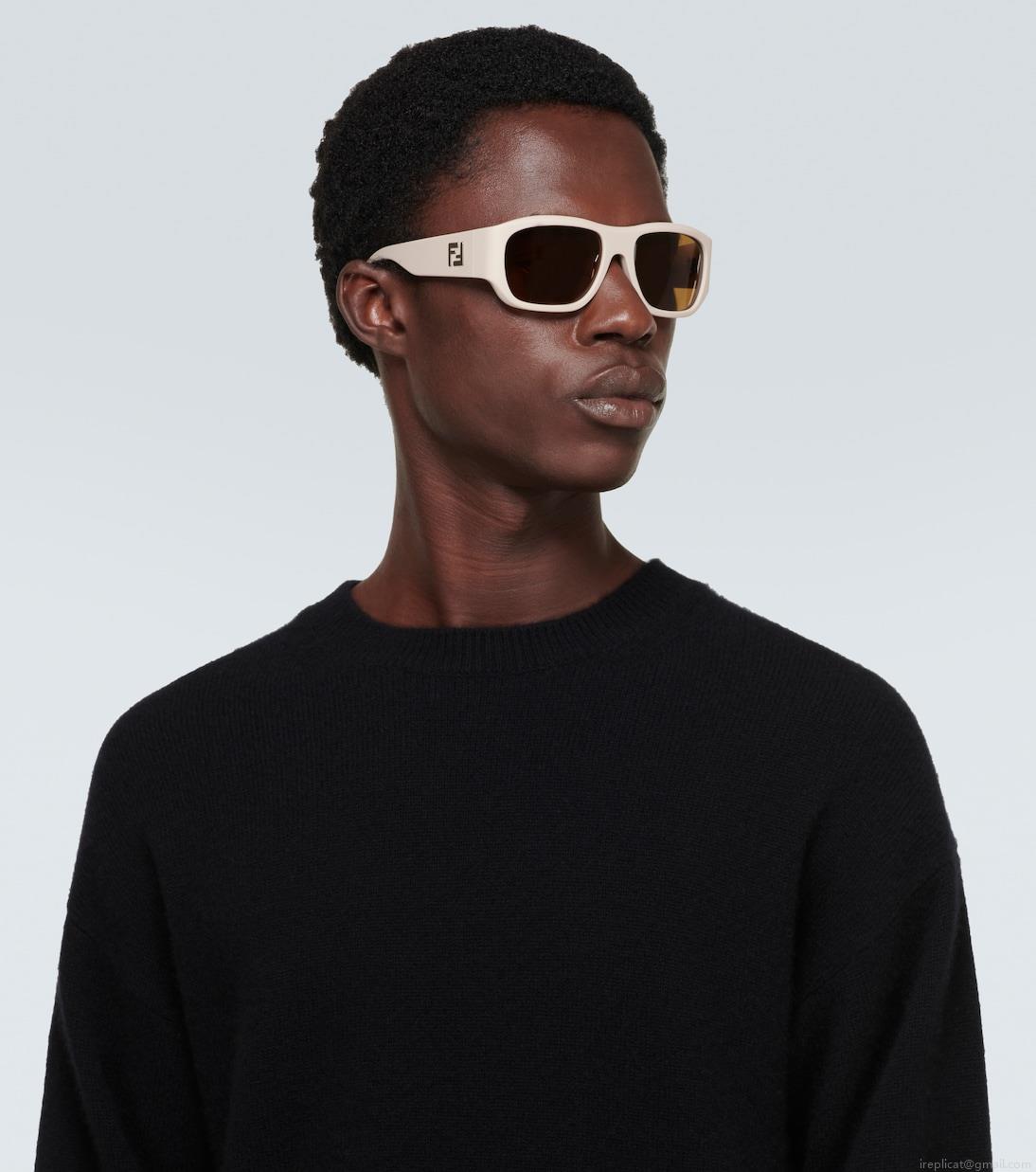 FendiLogo square sunglasses