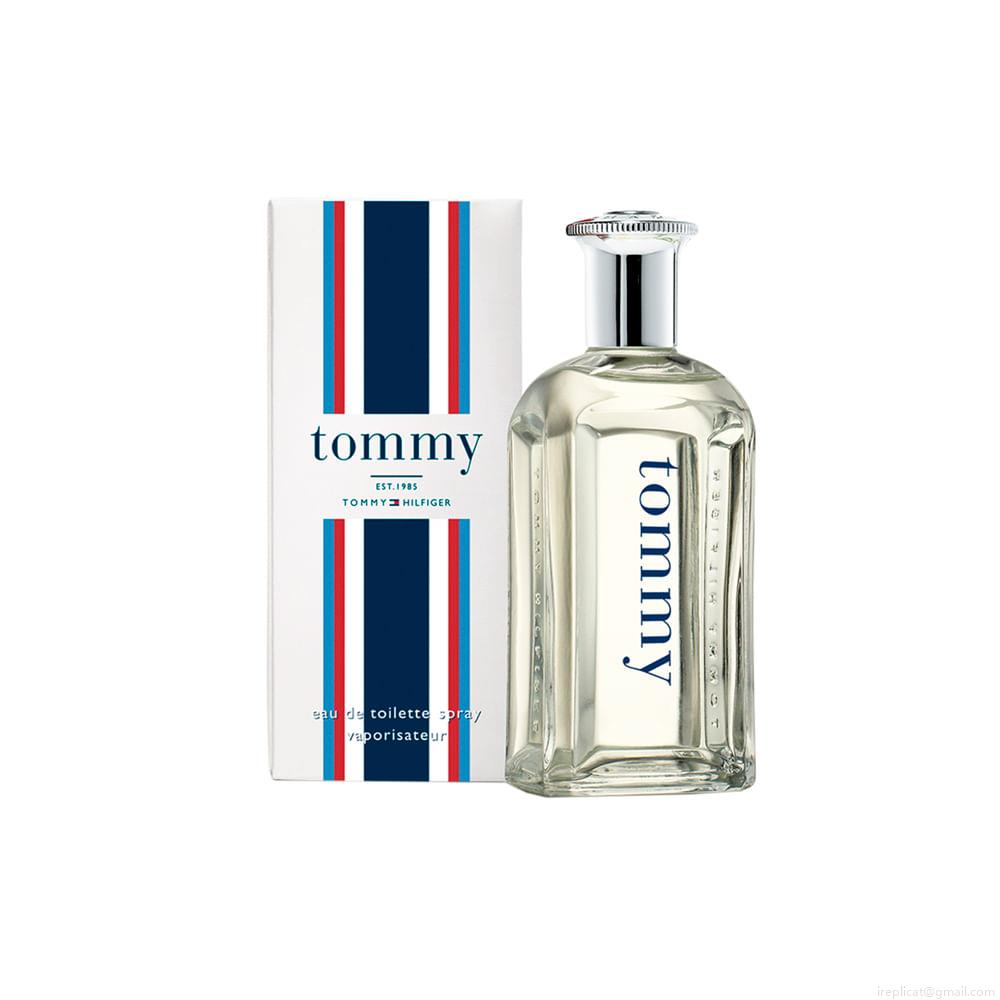 Perfume Tommy Hilfiger Masculino Eau de Toilette 30 ml