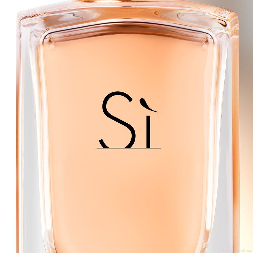 Perfume Giorgio Armani Sì Feminino Eau de Parfum 30 ml