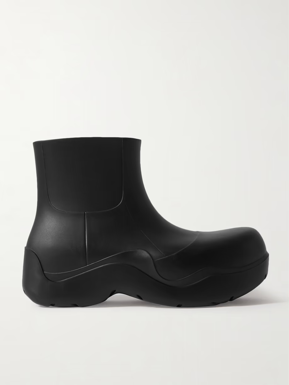 Rubber rain boots