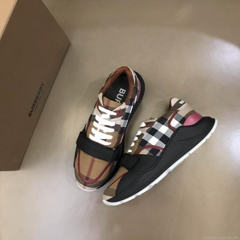 2022 Burberry Man low Cut 1216 Burberry sz38-44 1C n1002