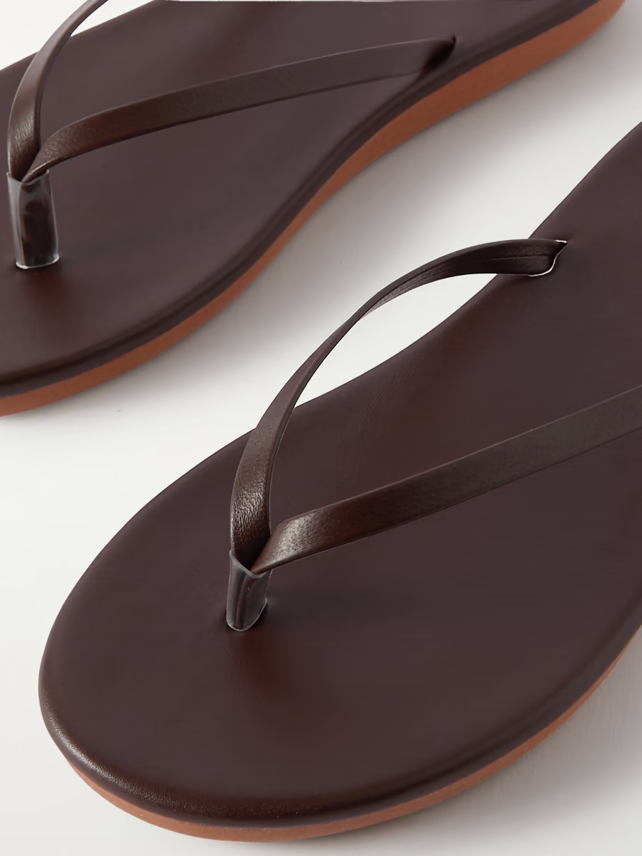 Saionara leather flip flops