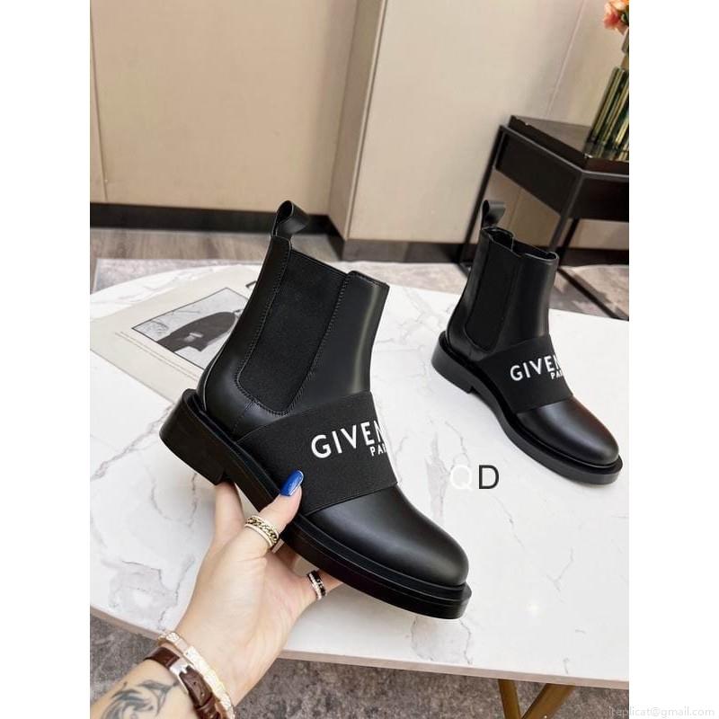 Givenchy short boots Woman Ts Givenchy sz35-41 1C GDT0903