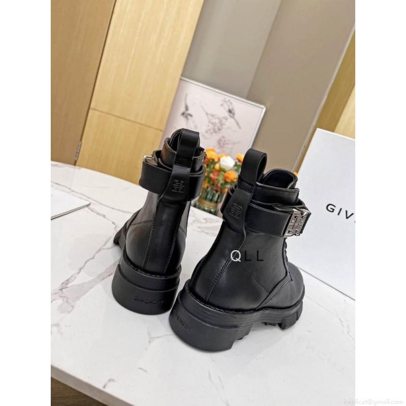 Givenchy short boots Woman Ts GIVENCHY 072711 sz35-42LL