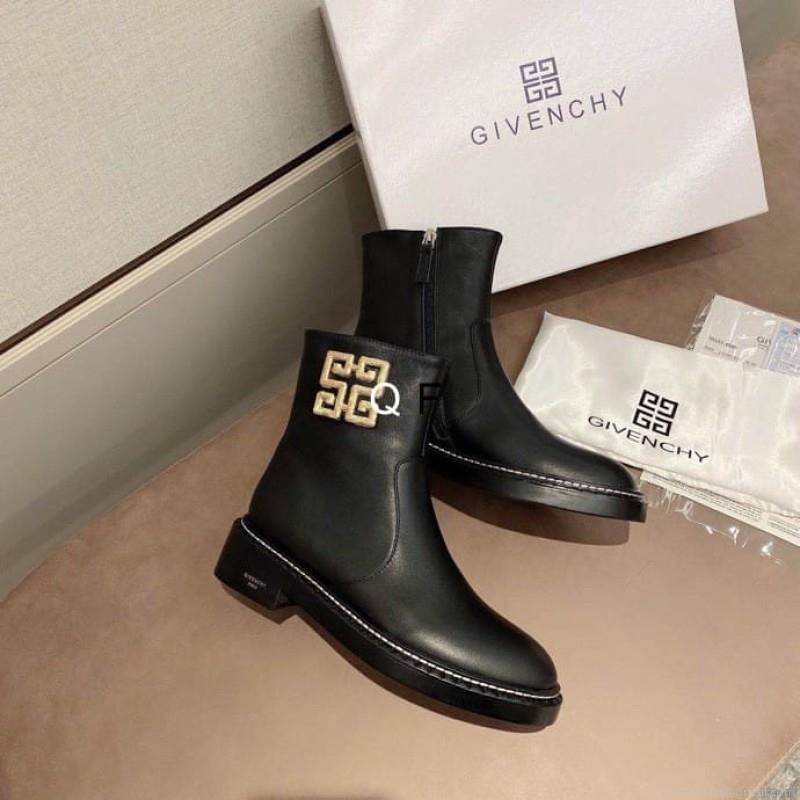 Givenchy short boots Woman Ts GIVENCHY 090404 sz35-39TF