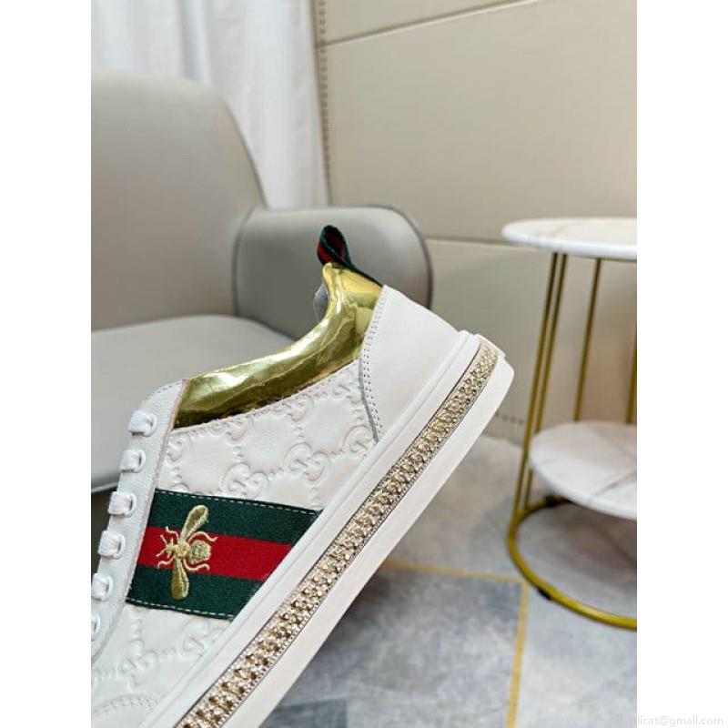 Gucci SZ 38-44 2112205052302