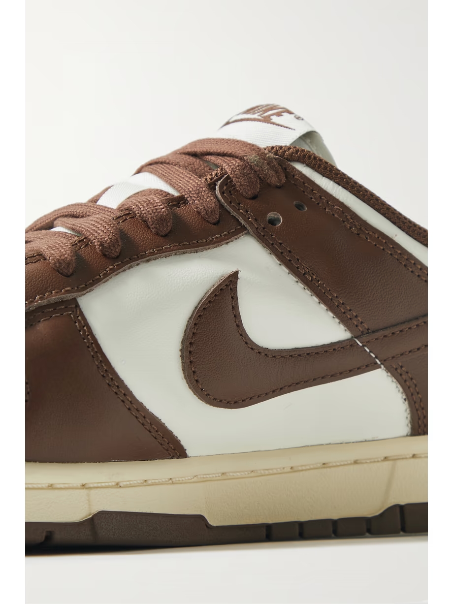 Dunk Low leather sneakers