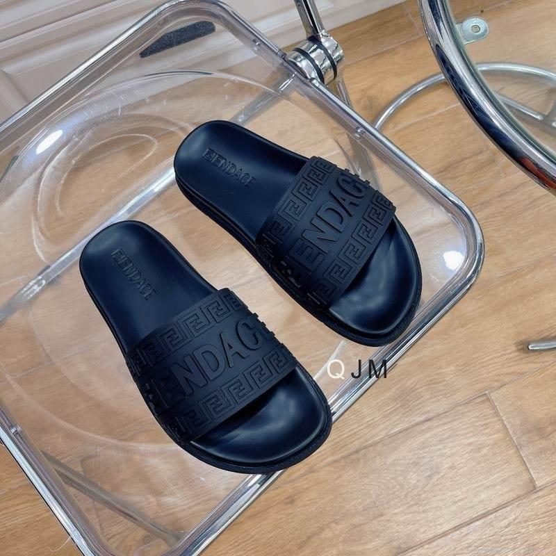 Versace Versace slipper Man Ts Versace colors 072202 sz35-45JM