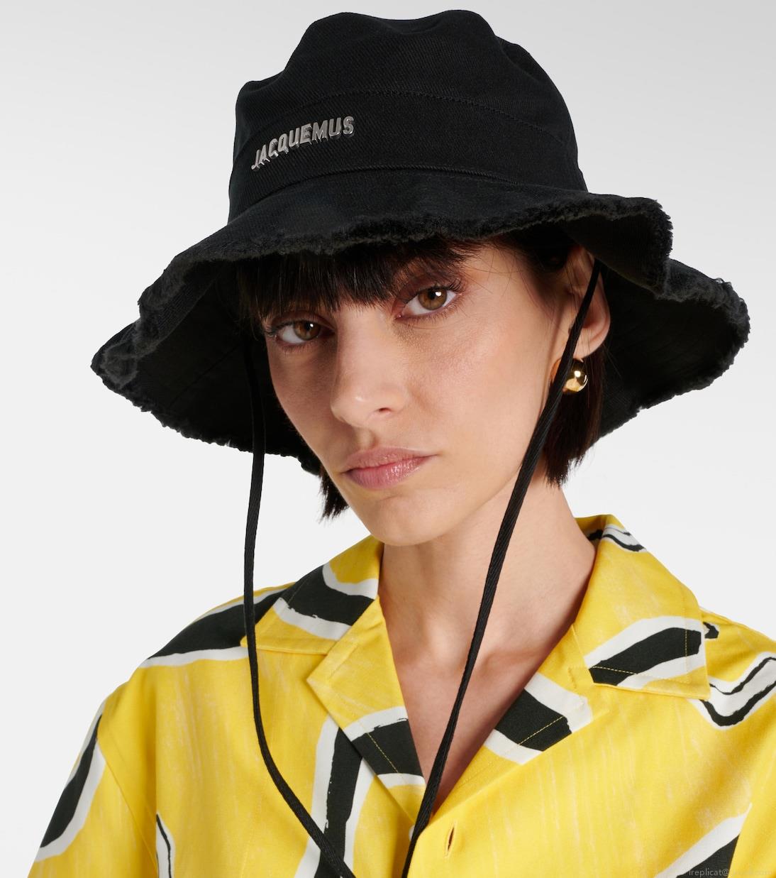 JacquemusLe Bob Artichaut bucket hat