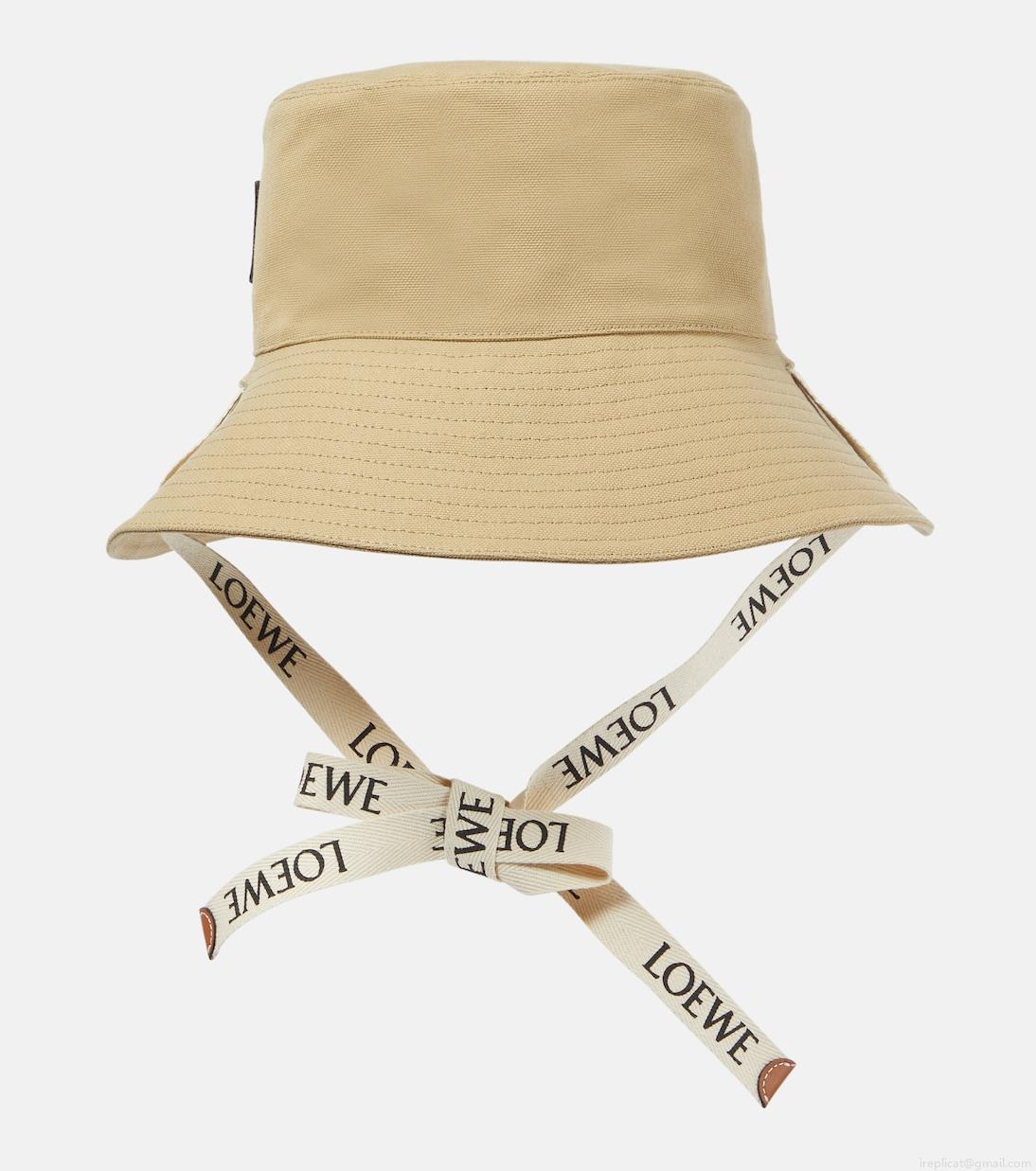 LoeweCanvas bucket hat