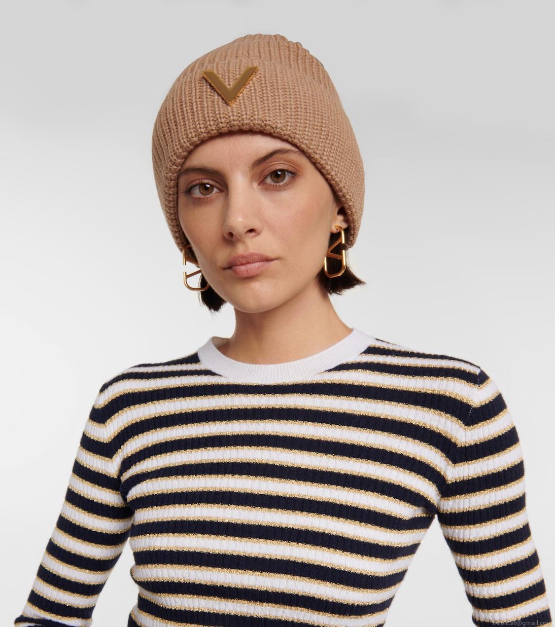 ValentinoRibbed-knit embellished cashmere beanie