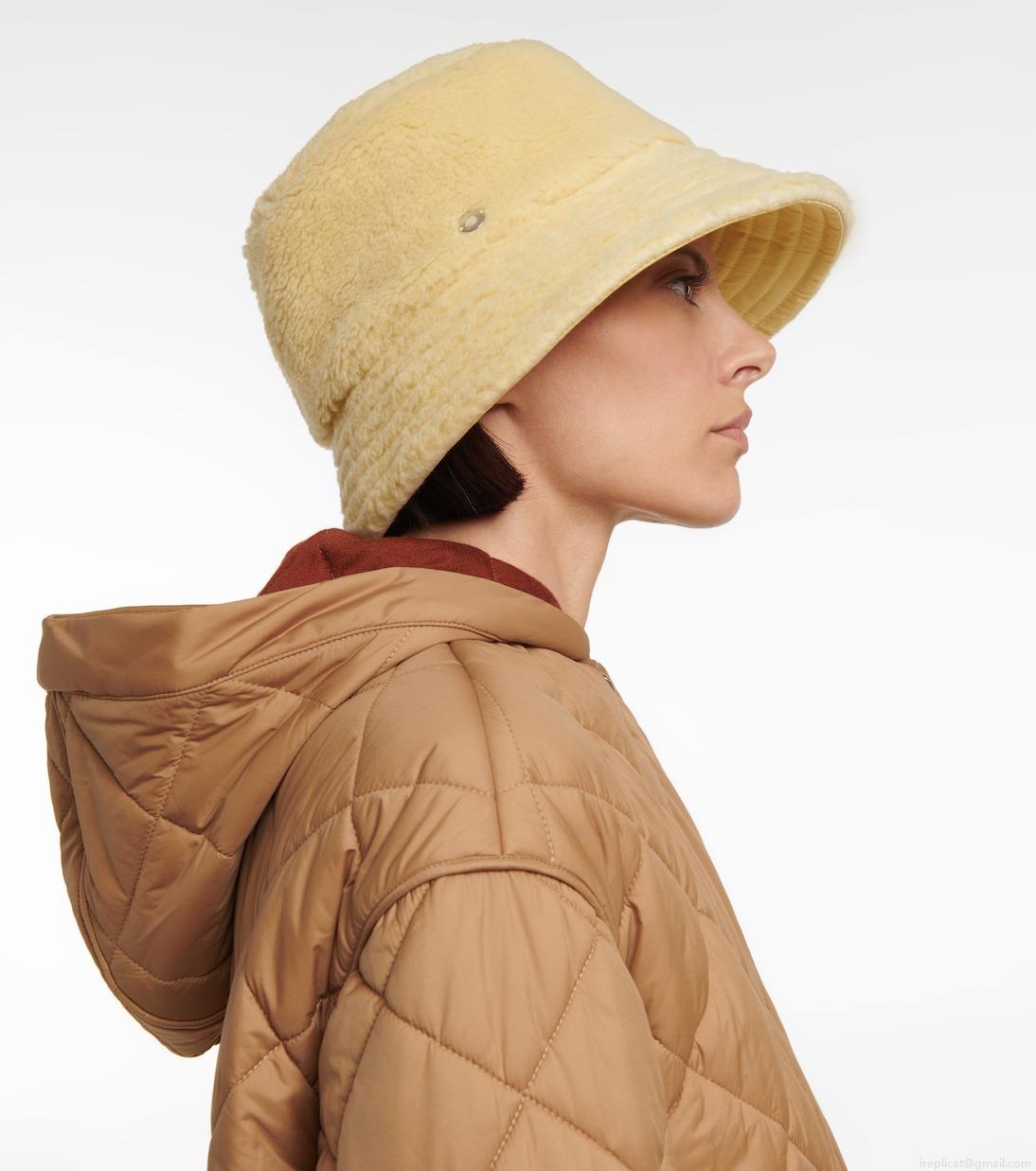 Loro PianaZita cashmere and silk bucket hat