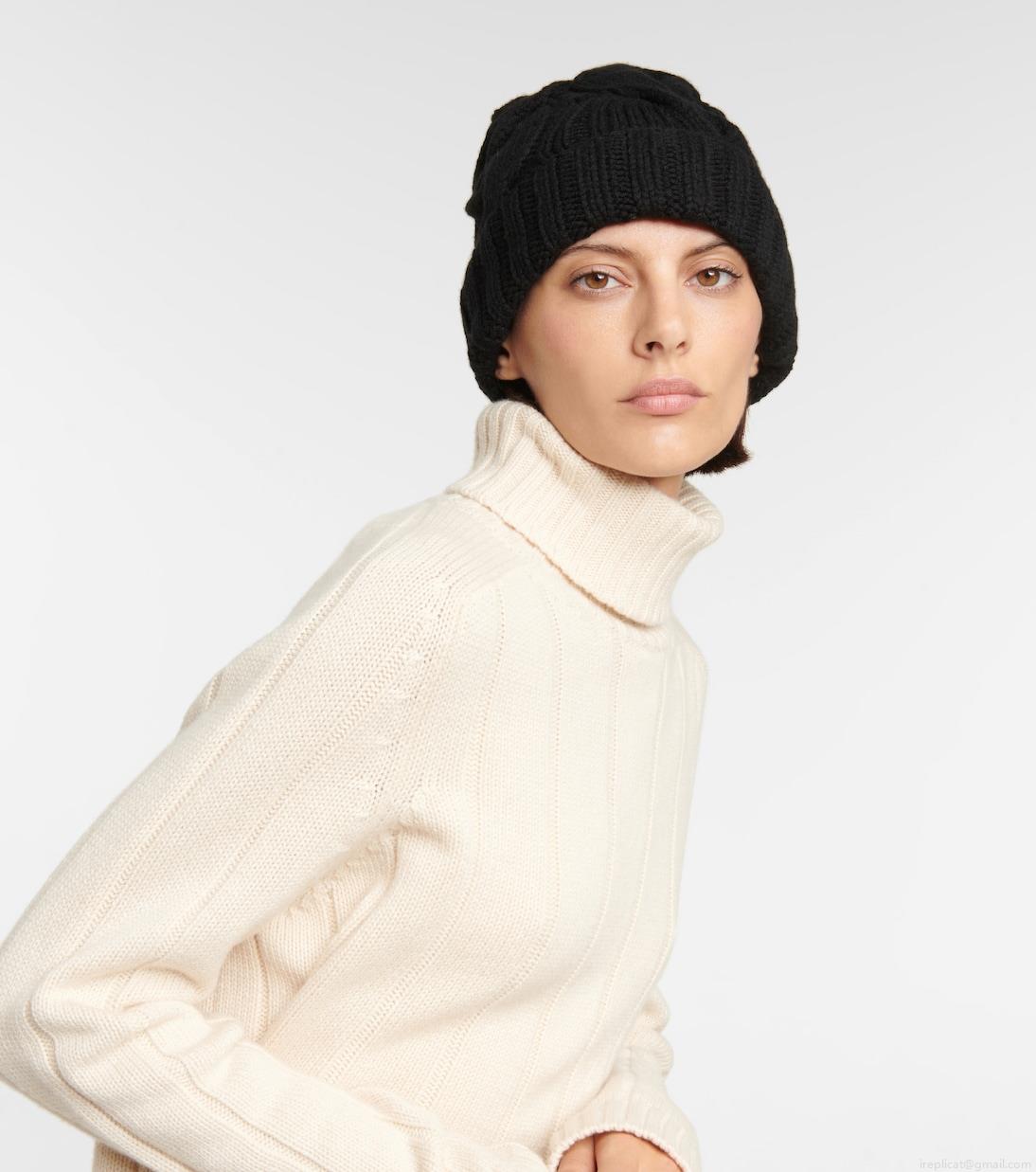 Loro PianaCourchevel cashmere beanie