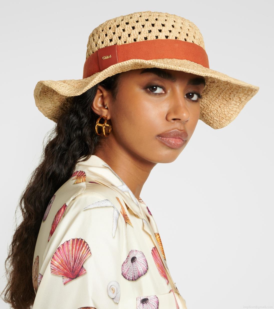 ChloéLeather-trimmed raffia hat