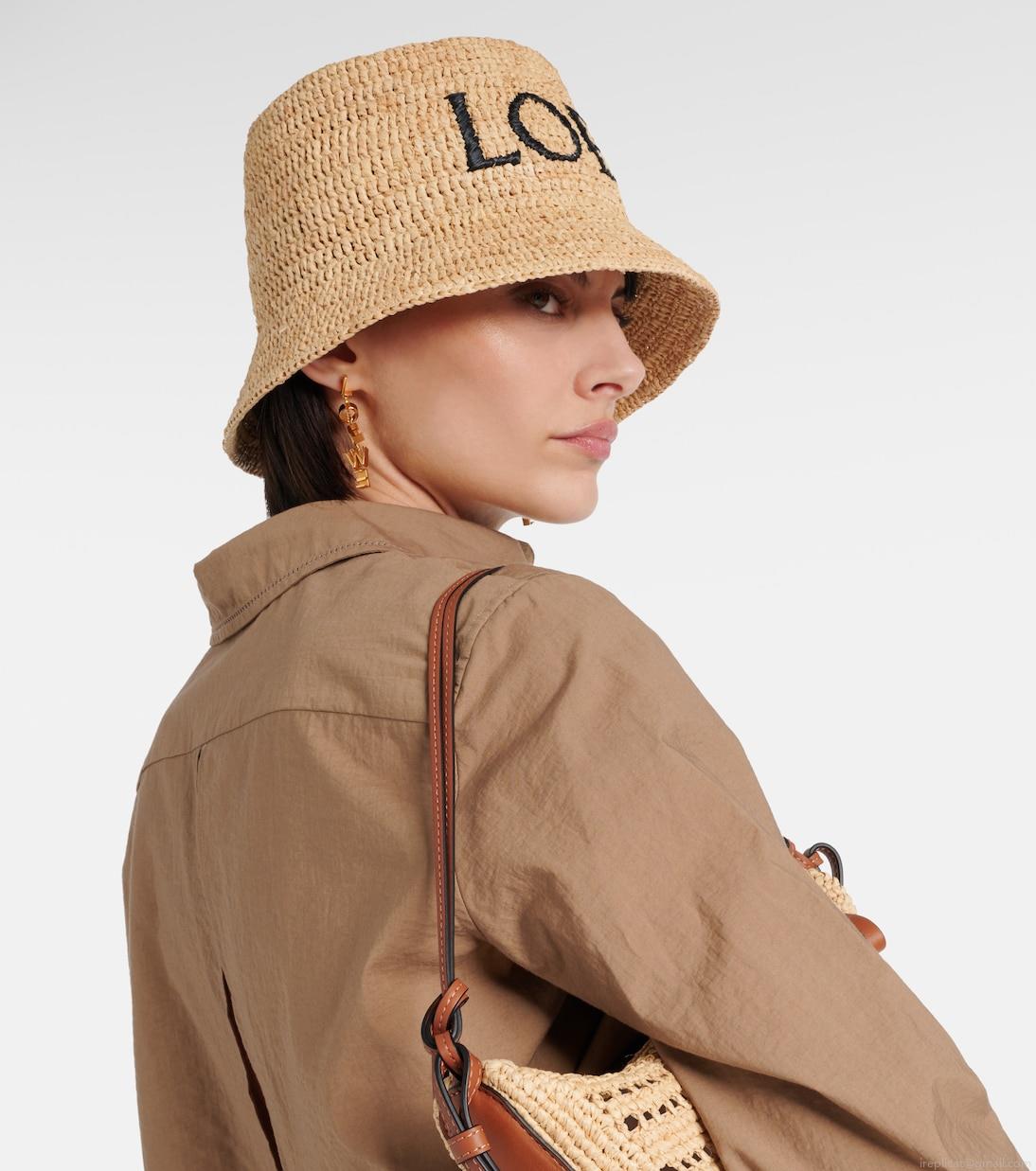 LoewePaula\'s Ibiza logo bucket hat