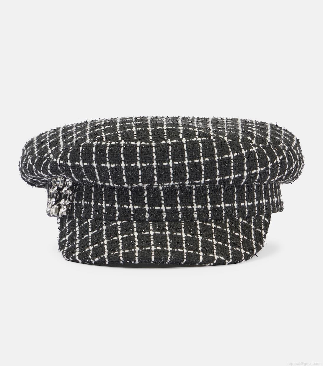 Roger VivierEmbellished newsboy cap